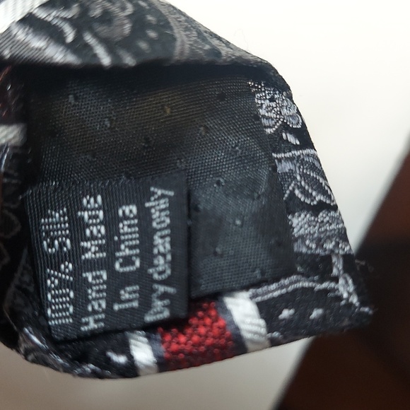 04. Pronto Uomo Striped Necktie - Picture 6 of 8